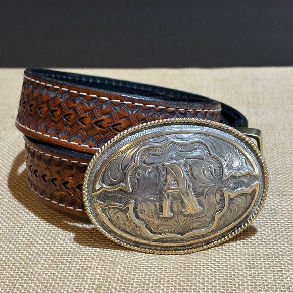 VTG Silver Plated? Western Belt Buckle on Brown Bonded leather Tooled Belt 34/36 - Picture 2 of 16